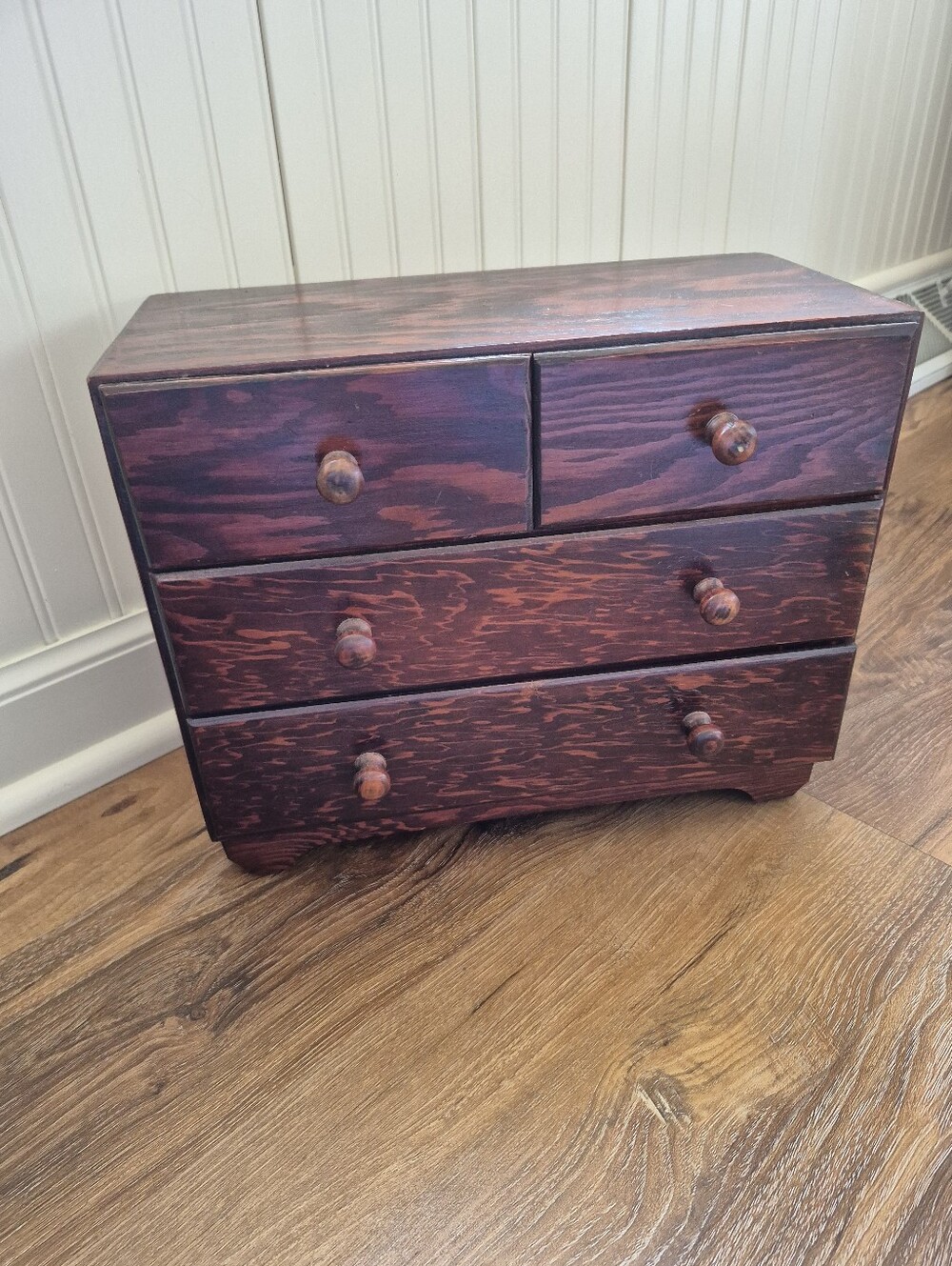 Antiqye Wooden 4-Drawer Storage Chest/Jewelry Box in Dark Brown